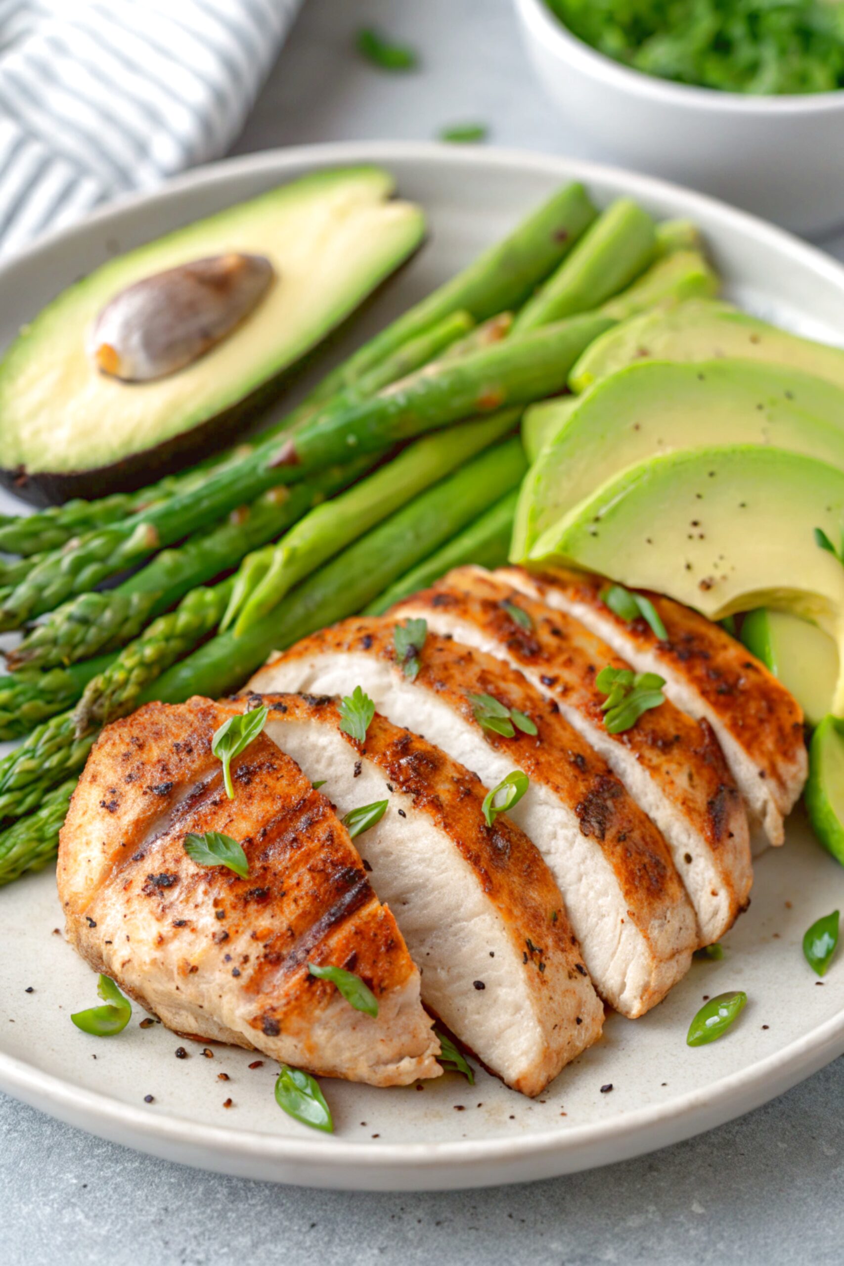 Grilled Chicken with Asparagus and Avocado